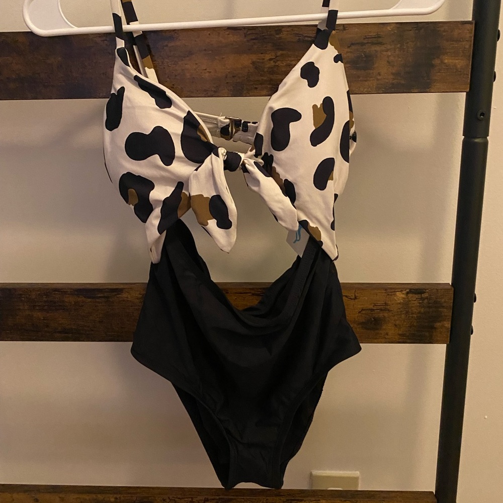Sea Angel Savage Garden Leopard Print One Piece Swimsuit